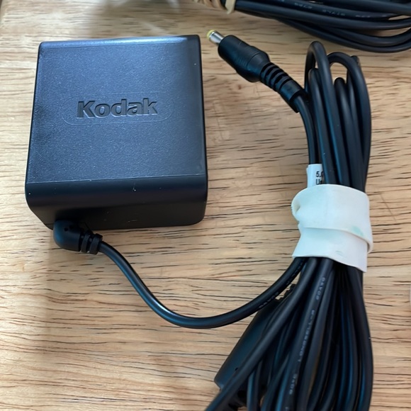 Digital Camera - Picture 5 of 10